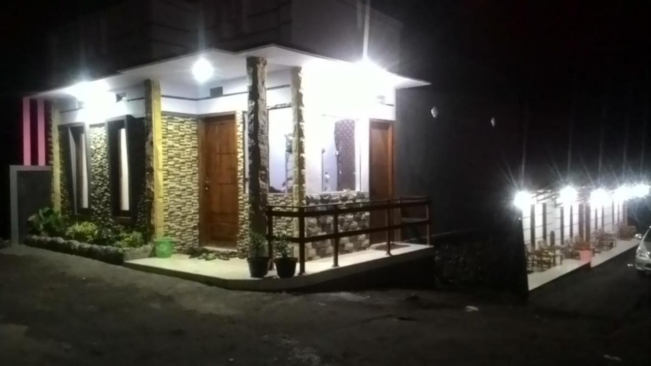 Mentigen Homestay Ngadisari Kültér fotó