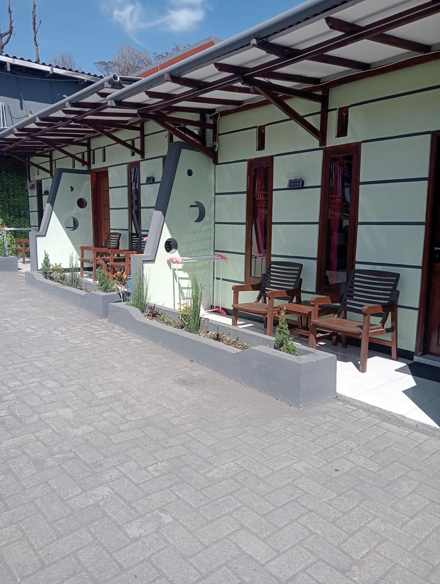 Mentigen Homestay Ngadisari Kültér fotó